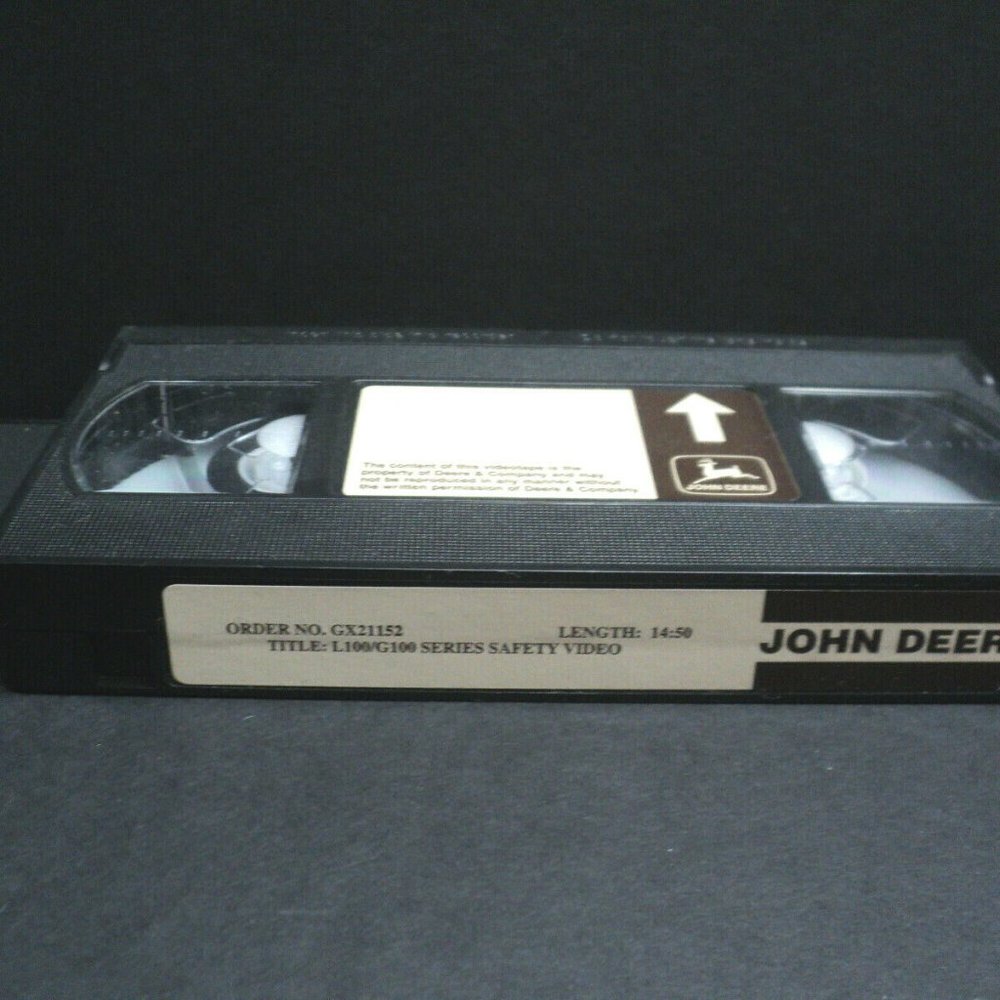 John Deere Safety Video for L100/G100 Lawn Tractors GX21152